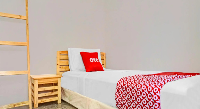 Ekonomiczny pokój OYO 90187 Puri Allisa Syariah