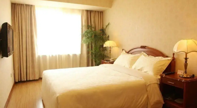 Lishunde Hotel - Tianjin, Забронировать Отель Хэпин Тяньцзинь, рядом с Торговая улица Биньцзян