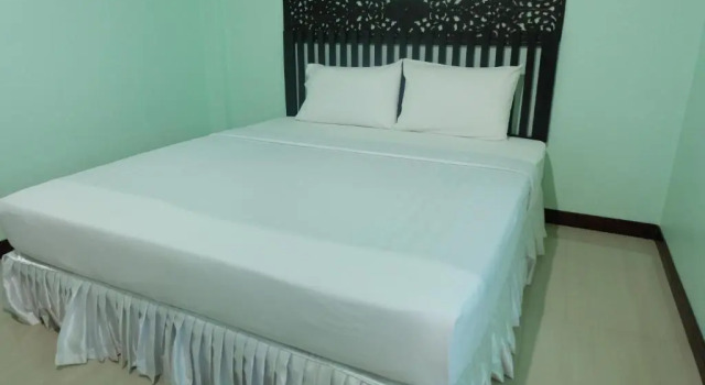 Номер Standard J-Safe Guesthouse