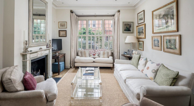 Exceptional 4-bed house right by Battersea Park