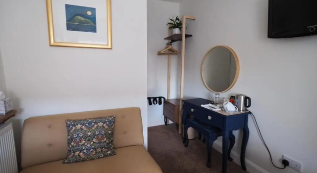 Cowrie Guest House, Забронировать Гостевой дом Отели в центре Бервик-апон-Туид, в центре