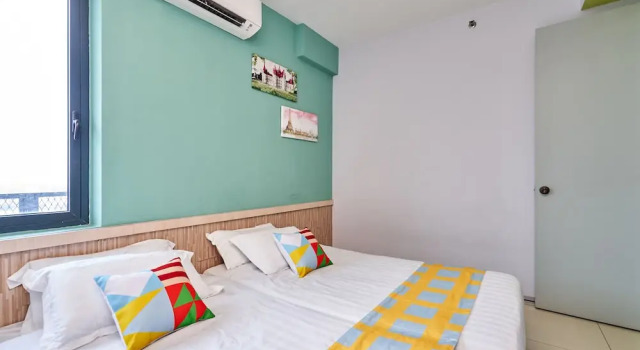 OYO Home 44002 Classic 2br Setia Alam Trefoil., Забронировать Апартаменты/квартира Отели Сетия-Алам с парковкой, Парковка
