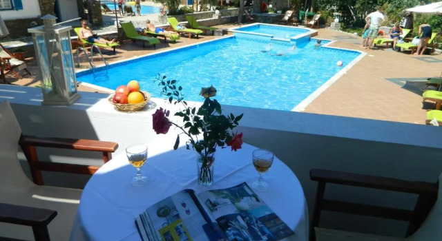 Четырёхместные апартаменты с 2 комнатами Ioanna Apartments