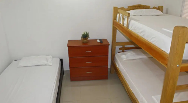 Hostal Kiwi B&B, Rezervovat Penzión se snídaní Hotely v Magdalena s parkováním, Parkování
