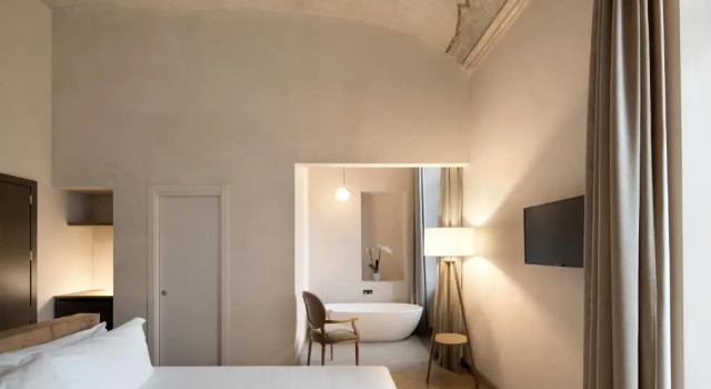 Deluxe huone Opera35 Suite&Studio