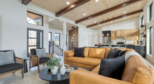 Modern Smoky Mountain Stay With Two Decks, Plunge Pool & Game Room Overlook Lodge by Avantstay
