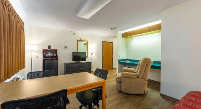 Park Inn, Varaa Hotelli Hotellit Minnesota pysäköinnillä, Pysäköinti