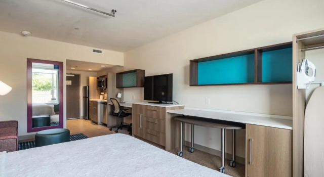 Двухместный люкс Home2 Suites By Hilton Grand Rapids South