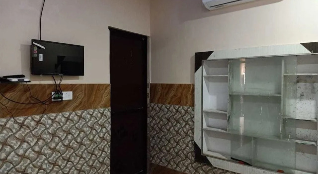 Hotel Monalisa, Забронировать Отель Отели штата Раджастхана с парковкой, Парковка