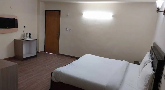 Номер Deluxe Hotel Royal Grand - Manali