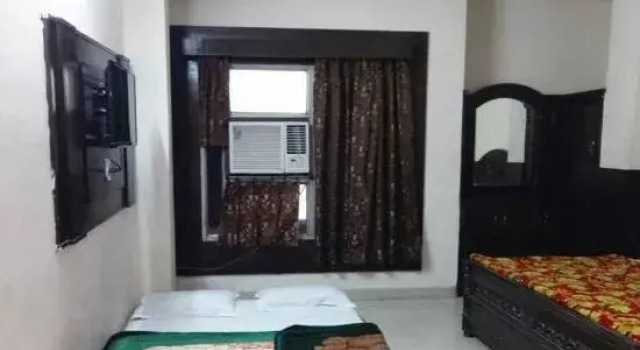 Hotel jewel, Book Hotel Padra Gujarat
