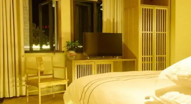 Heng Yi Ge Inn, Book Hotel Hoteller i Hengdian med parkering, Parkering