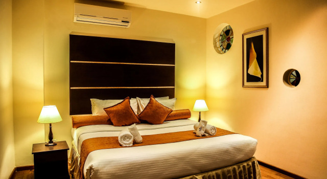 The Monarch Hotel