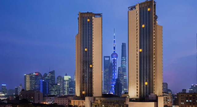 Двухместный люкс Diplomat Hyatt on the Bund Shanghai - a Grand Hyatt hotel