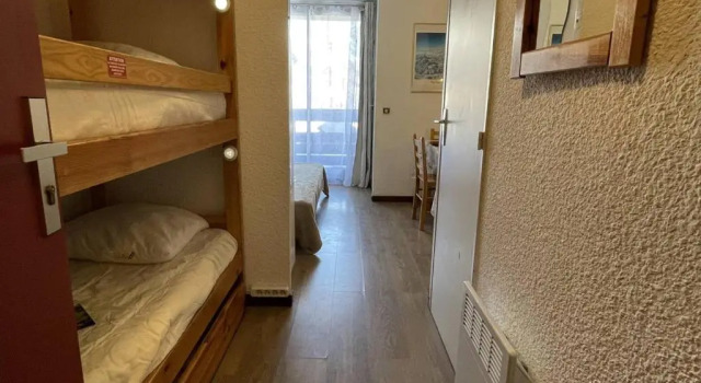 Appartement Puy-Saint-Vincent, 1 pièce, 4 personnes - FR-1-330G-9, Забронировать Апартаменты/квартира Пюи-Сен-Венсан Ecrins National Park, рядом с Горнолыжный курорт Пюи Сен-Венсан