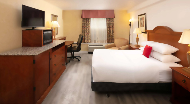 Полулюкс Red Lion Hotel Pocatello