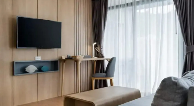 Modern 1506 Condo in Wyndham Gardens on the Beach, Забронировать Отель Таланг остров Пхукет