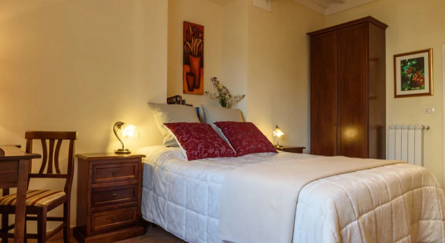Casa Lilla Bed & Breakfast, Varaa Hotelli Acquasparta Umbria