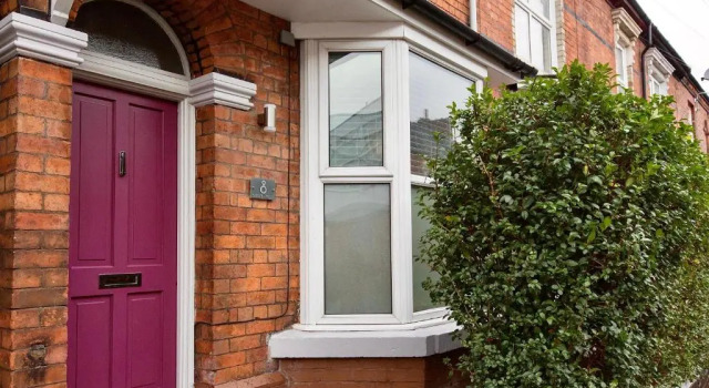 8 Samuel Street