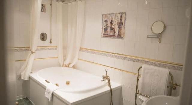 Люкс Mere Court Hotel