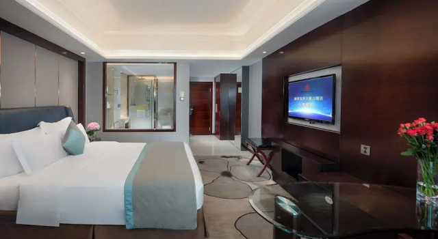 Номер Executive Fuqinglong Huatian Holiday Hotel