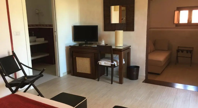 Четырёхместный номер Cala Rosa Club Hotel
