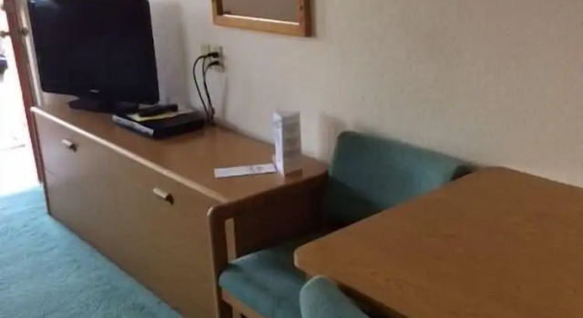 Mini Golden Inns Motel, Buchen Sie Motel Hungry Horse Montana