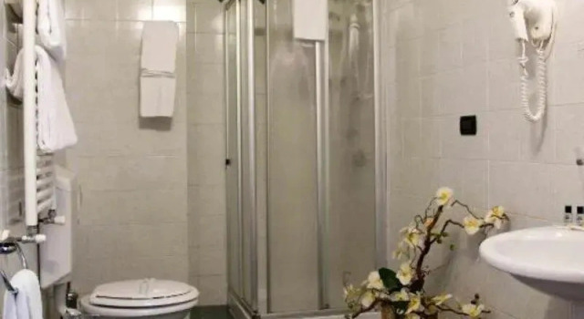 Einzel Zimmer Best Quality Hotel La Darsena