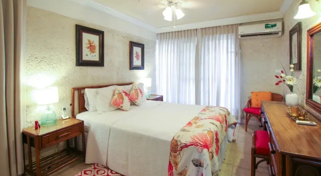 Bora Bora 4 Bedroom Home, Prenota Casa vacanze Paynes Bay Saint James