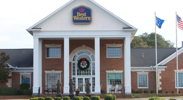 Best Western White Columns Inn