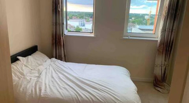 Charming 2-bed Apartment in Slough, Varaa Huoneisto Asunnot kohteessa Merseyside, Huoneisto