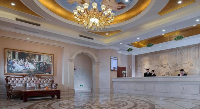 Vienna Hotel(Jin Du Road), Varaa Hotelli Minhang 