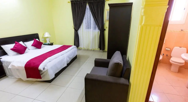 Al Eairy Furnished Apt Al Madinah 3, Rezerwuj Apartament Tanie hotele w Medyna