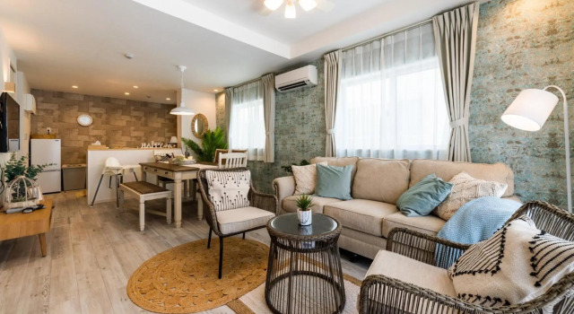 Ginowan - House / Vacation STAY 53138, Prenota Hotel Ginowan 