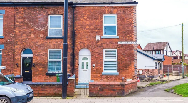 2 Droylsden Road, Prenota Affittacamere Droylsden Inghilterra