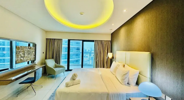 Venduras Cozy 1BR at Damac Tower, Забронировать Апартаменты/квартира Отели Эмирата Дубая с парковкой, рядом с Al Wajeha Al Maeyah Marine Transport Station, Парковка