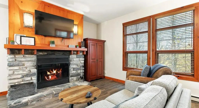 Апартаменты Les Eaux 225-1 by Escapades Tremblant