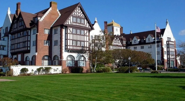 Montauk Manor, Buchen Sie Hotel Montauk The Hamptons