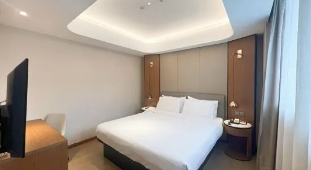 Люкс Yitel Hotel (Shanghai Qingpu Beiqing Highway)