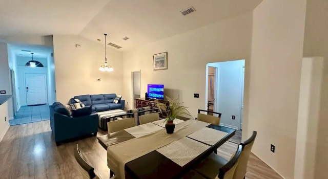 Grand Premium 5BR Pool Home Near Disney Parks