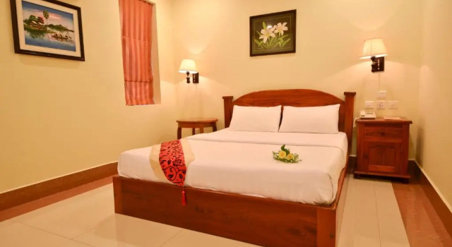 Номер Deluxe Golden House International Hotel