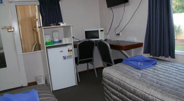 Номер Economy Acacia Motel