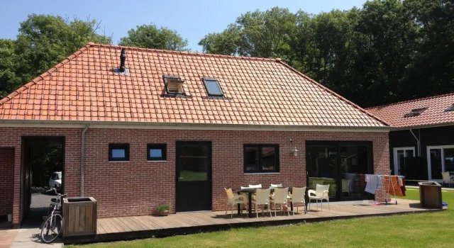 Коттедж с 3 комнатами Hof Aan Zee