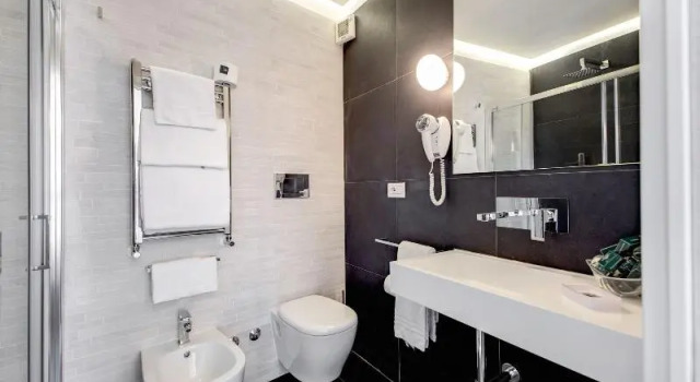 Четырёхместный номер Standard с красивым видом из окна Albergo Abruzzi