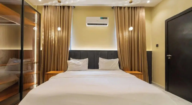 Ari Residence
