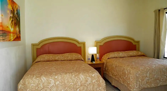 #52 Bungalow Seaside Hotel & Victors RV Park, Rezervovat Hotel San Felipe Baja California