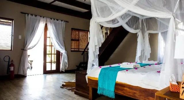Номер Standard с видом на сад Hakusembe River Lodge