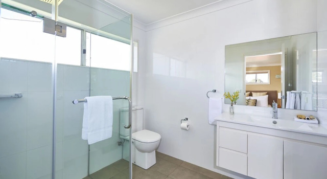 Студия Standard с балконом Harbourview Serviced Apartments