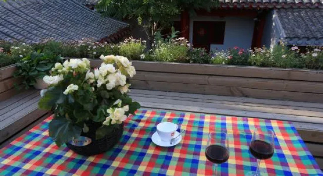 Beijing zhi huan guo feng Hostel, Забронировать Хостел Отели Пекина с бассейном, рядом с Торговый комплекс Oriental Plaza, Бассейн