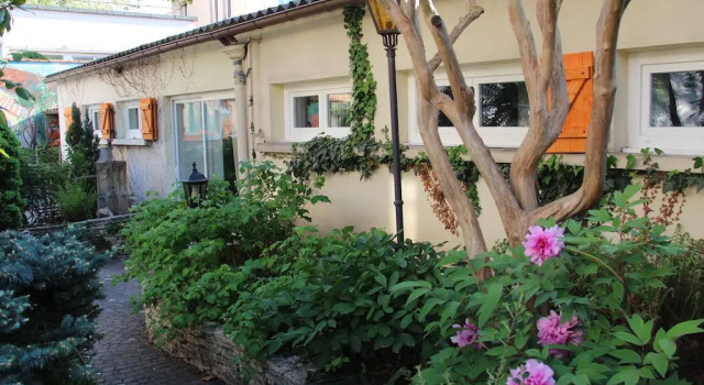 Maison dHtes Brengre et Olivier, Забронировать Отель Отели и гостиницы Лиона, рядом с Гранж-Бланш, Отель